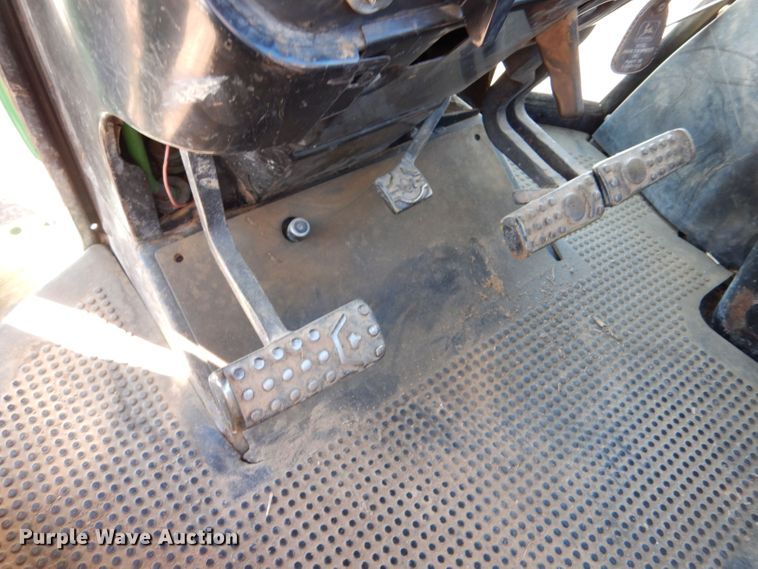 image for item LG9302 1980 John Deere 4640  tractor