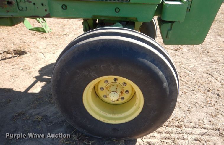 image for item LG9302 1980 John Deere 4640  tractor