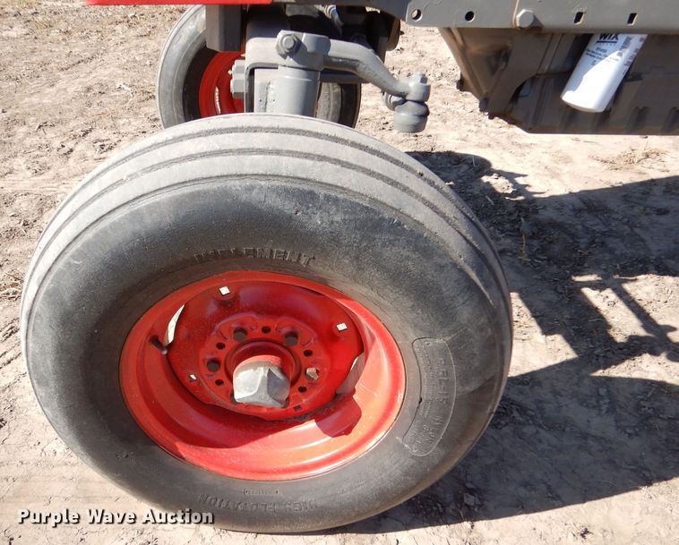 image for item LG9303 1967 Massey Ferguson 180  tractor