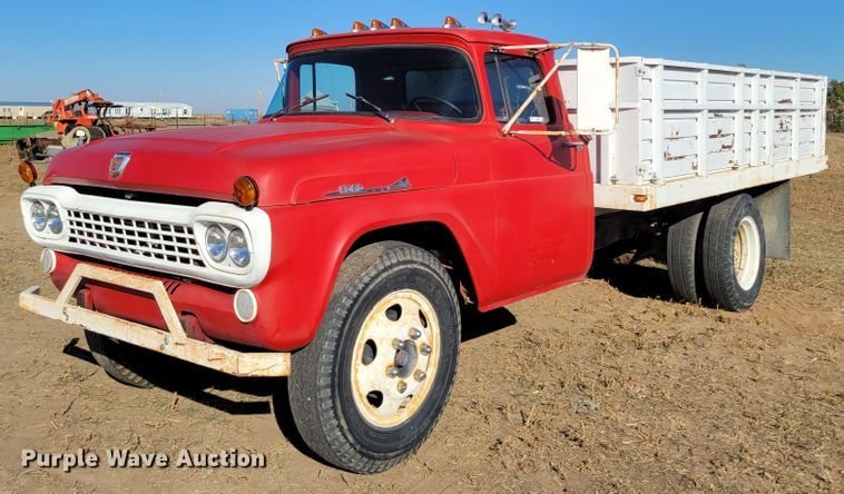 image for item LG9305 1958 Ford  grain truck