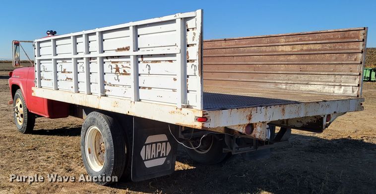 image for item LG9305 1958 Ford  grain truck