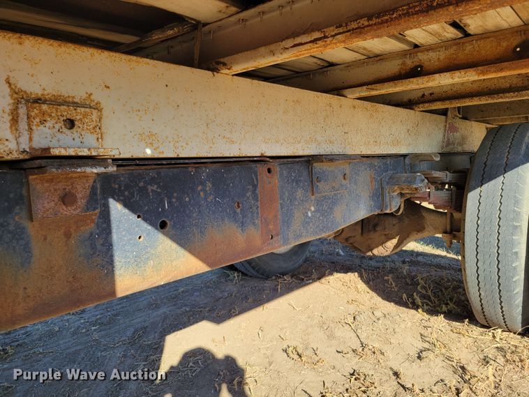 image for item LG9305 1958 Ford  grain truck