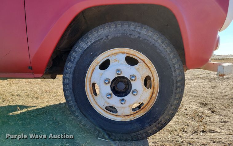 image for item LG9305 1958 Ford  grain truck