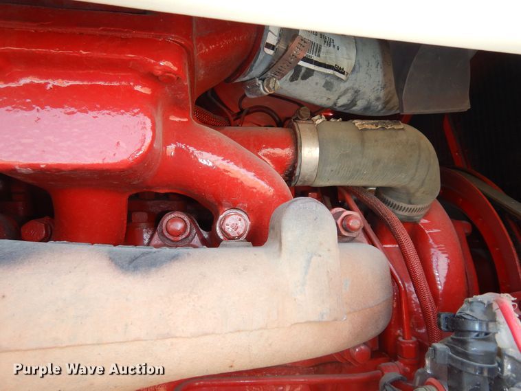 image for item LG9789 1970 International Farmall 856  tractor