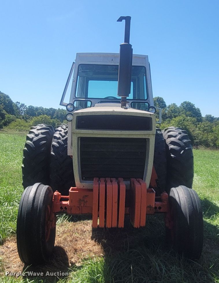 image for item LM9749 1978 Case 1270  tractor