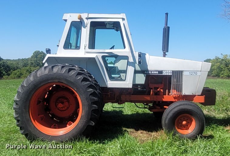 image for item LM9749 1978 Case 1270  tractor
