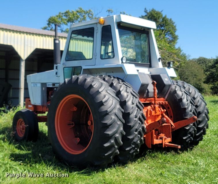 image for item LM9749 1978 Case 1270  tractor