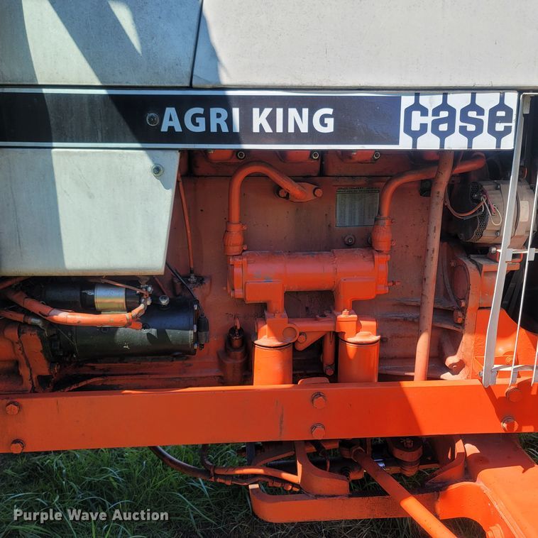 image for item LM9749 1978 Case 1270  tractor