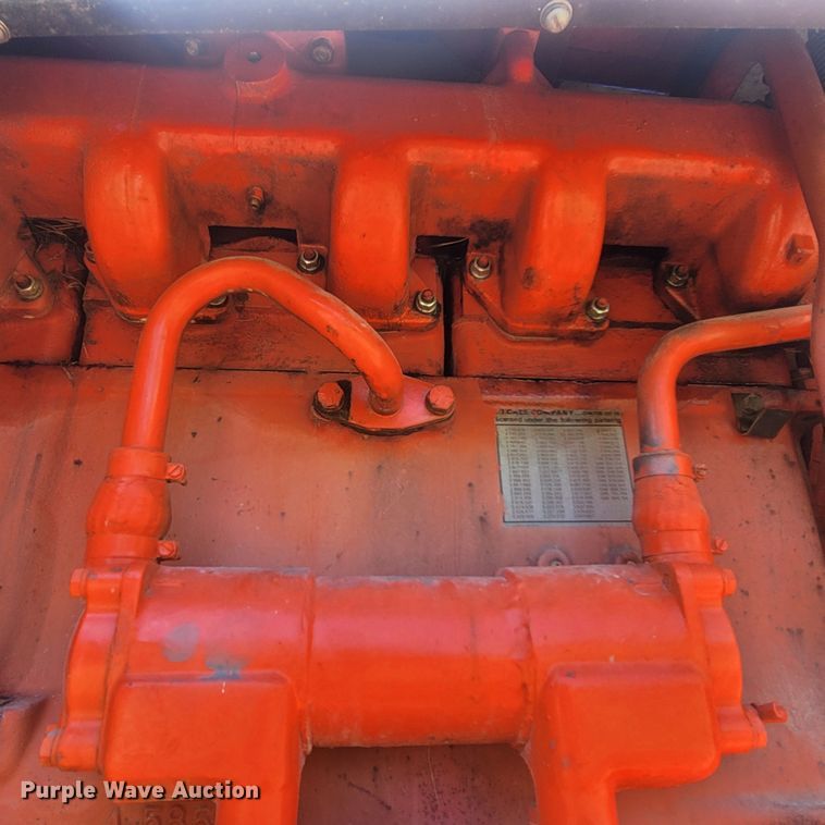 image for item LM9749 1978 Case 1270  tractor