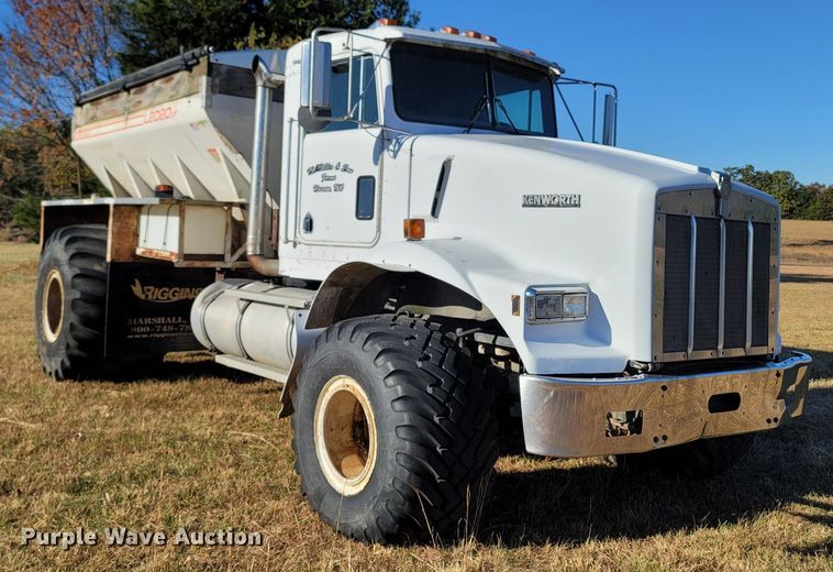 image for item LN9694 1993 Kenworth T800  applicator truck