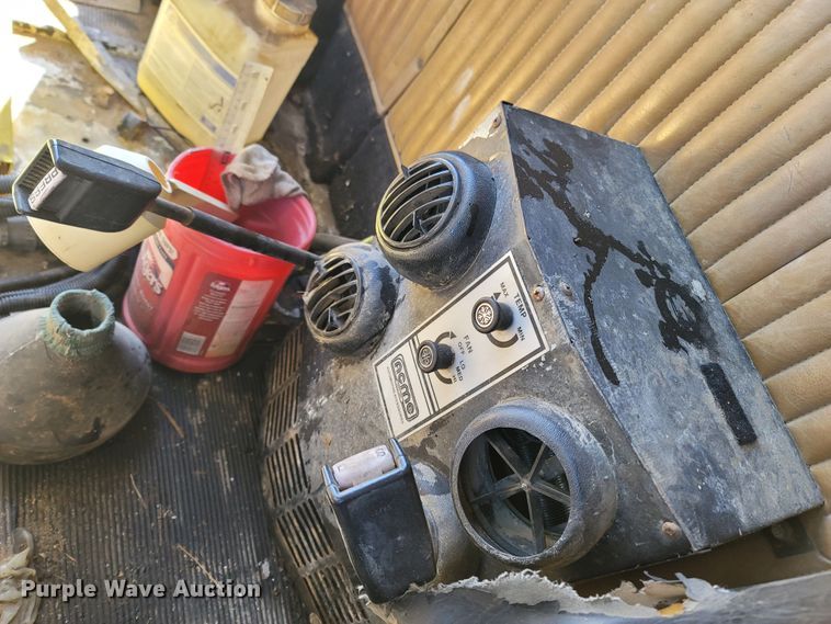 image for item LN9694 1993 Kenworth T800  applicator truck