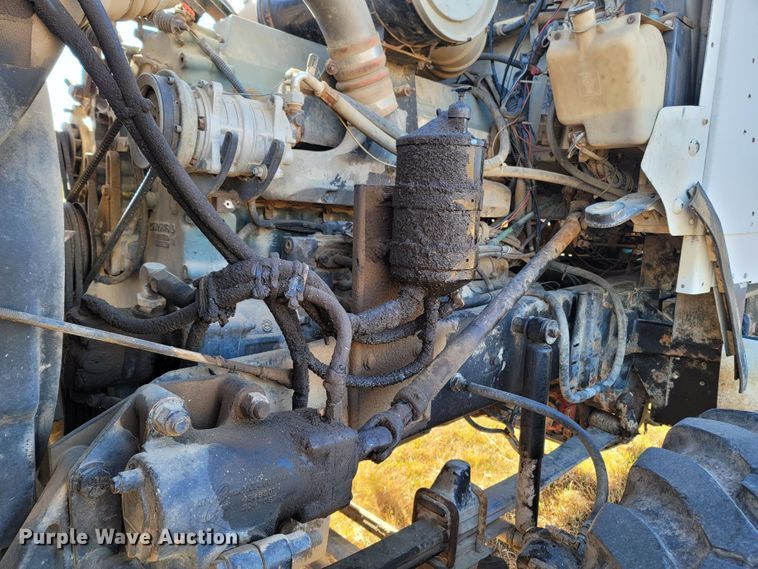 image for item LN9694 1993 Kenworth T800  applicator truck