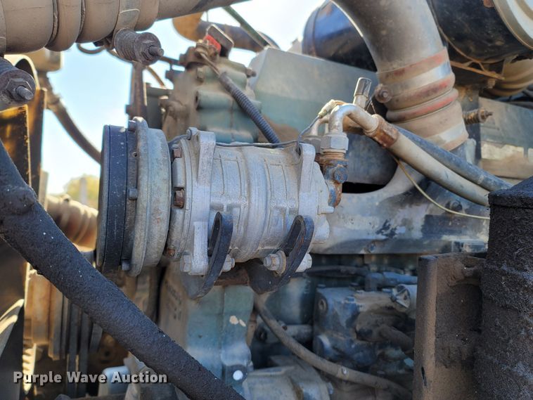 image for item LN9694 1993 Kenworth T800  applicator truck