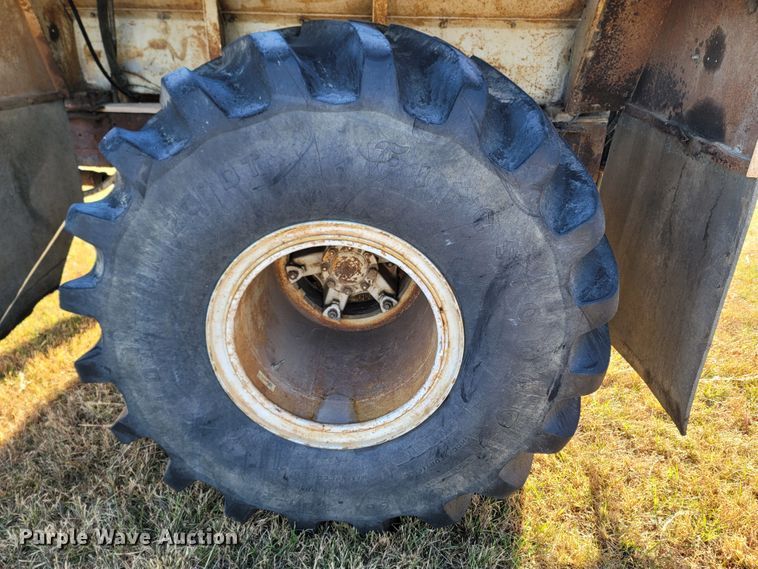 image for item LN9694 1993 Kenworth T800  applicator truck