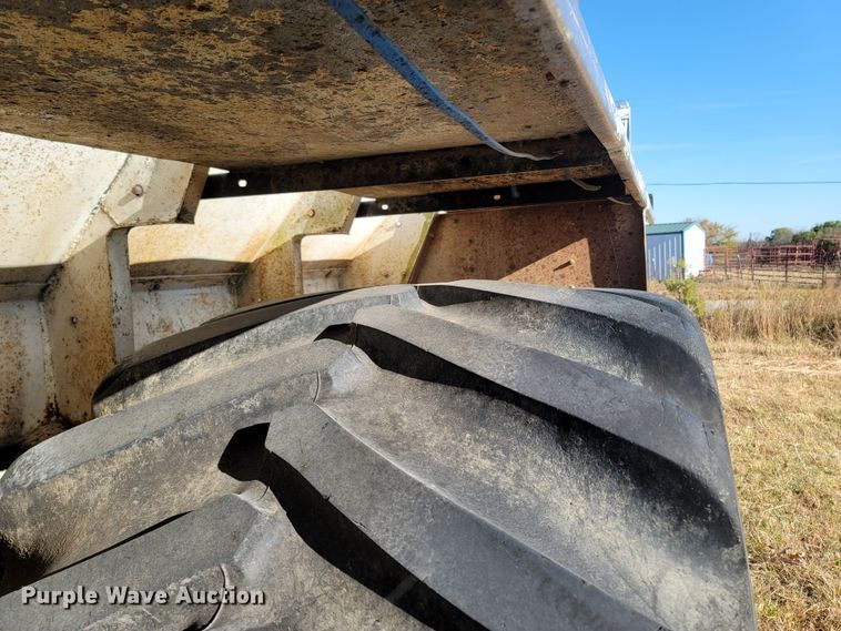 image for item LN9694 1993 Kenworth T800  applicator truck