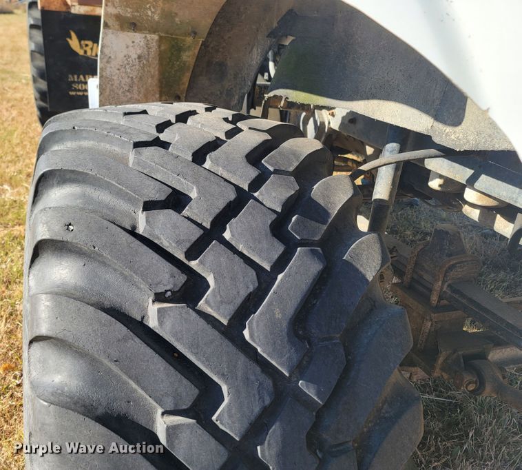 image for item LN9694 1993 Kenworth T800  applicator truck