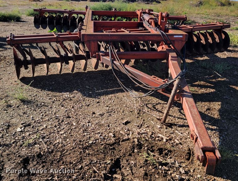 image for item LO9063 Miller  off-set disk