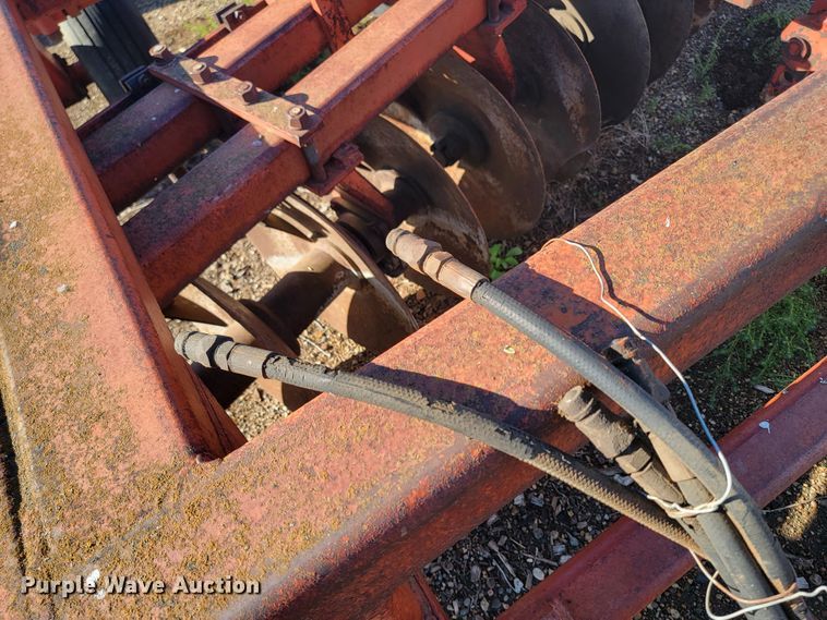 image for item LO9063 Miller  off-set disk