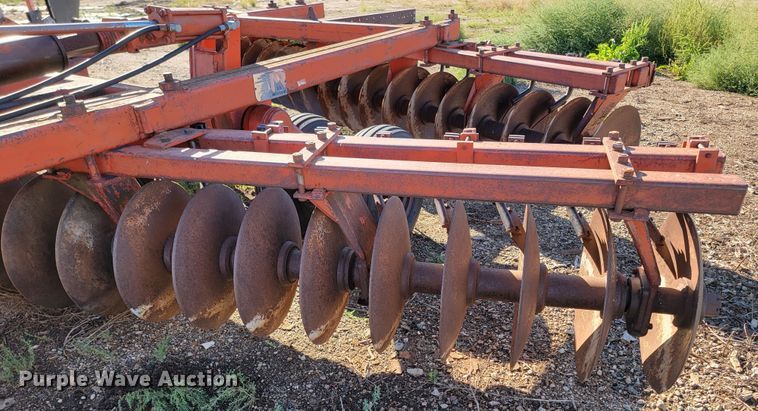 image for item LO9063 Miller  off-set disk