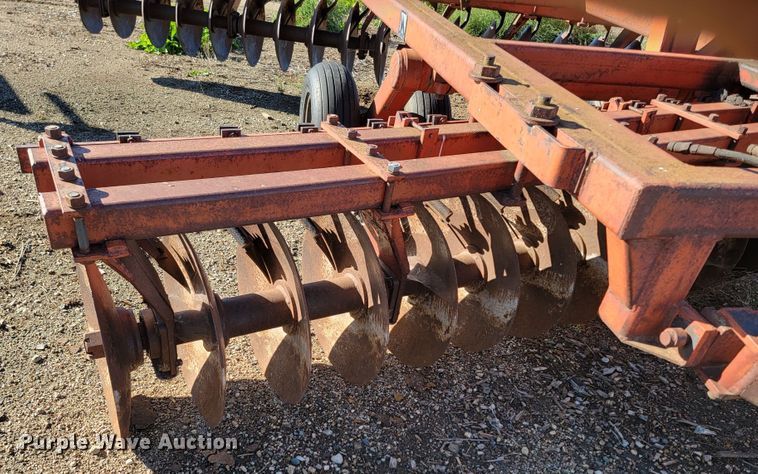 image for item LO9063 Miller  off-set disk