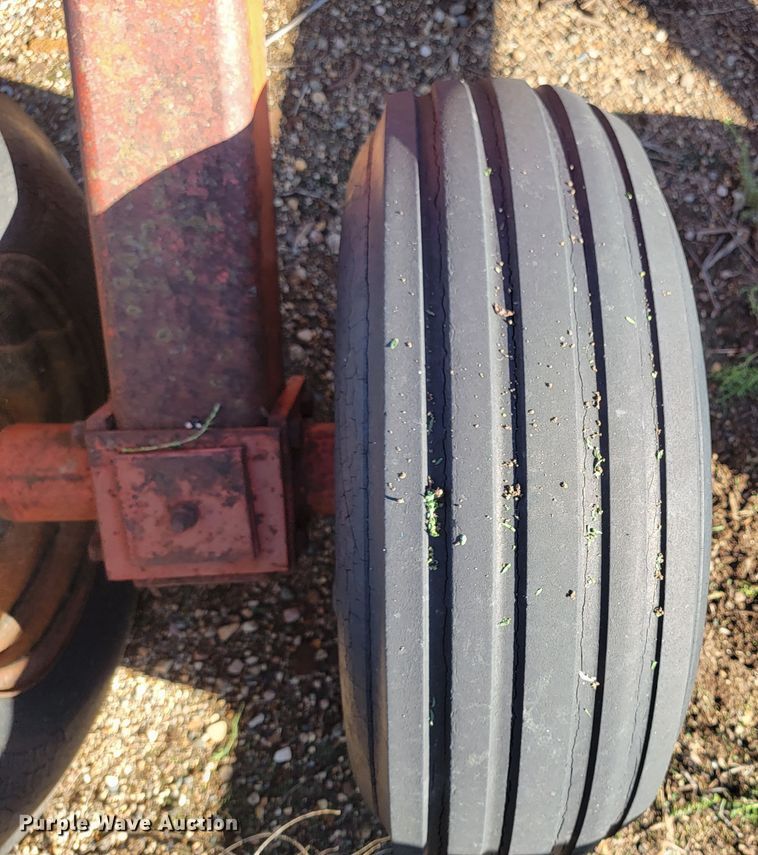 image for item LO9063 Miller  off-set disk