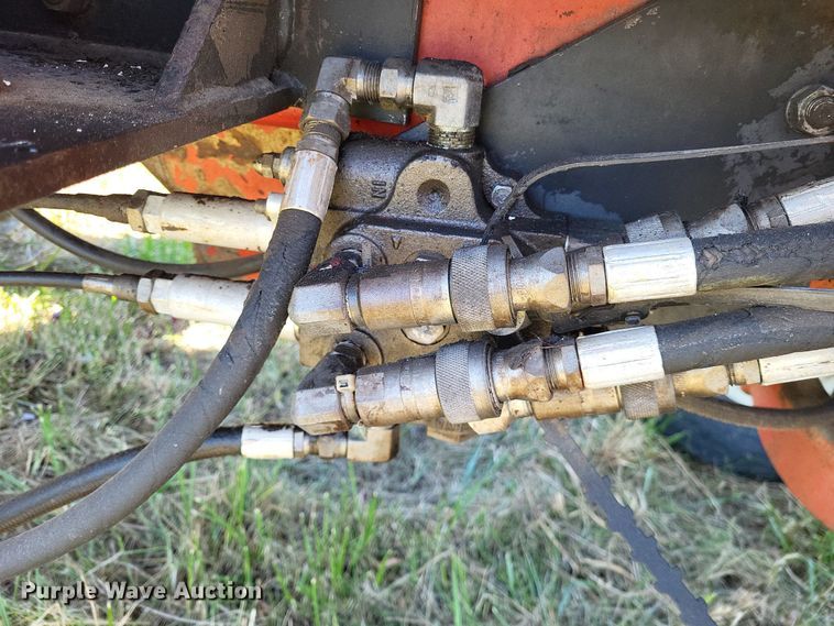 image for item LR9034 International 986  tractor