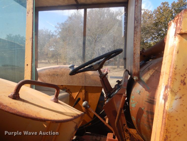 image for item LS9905 Moline M5  tractor