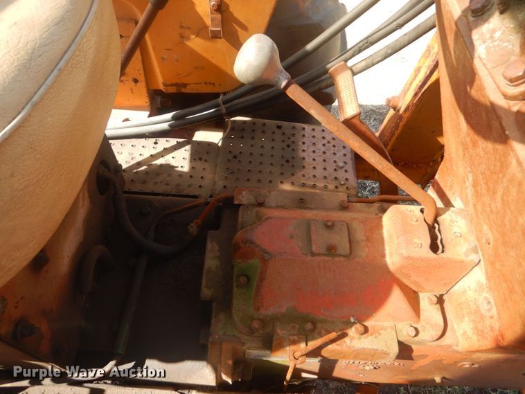 image for item LS9905 Moline M5  tractor