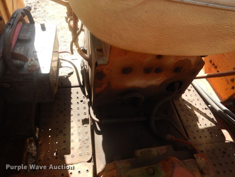 image for item LS9905 Moline M5  tractor