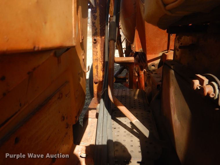 image for item LS9905 Moline M5  tractor