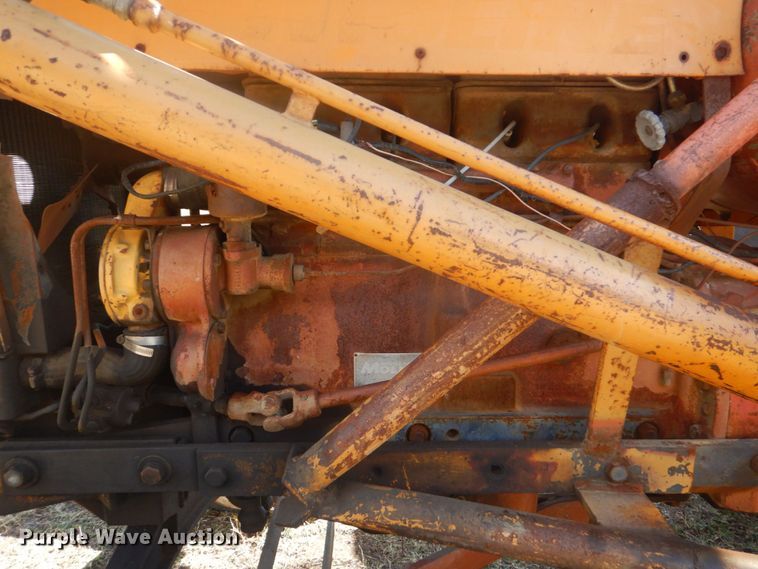 image for item LS9905 Moline M5  tractor