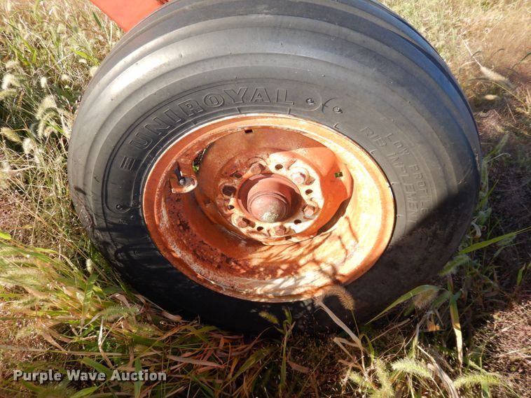 image for item LY9158 Kewanee 2500  V-ripper