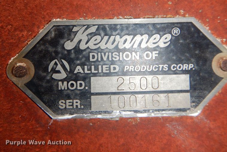 image for item LY9158 Kewanee 2500  V-ripper