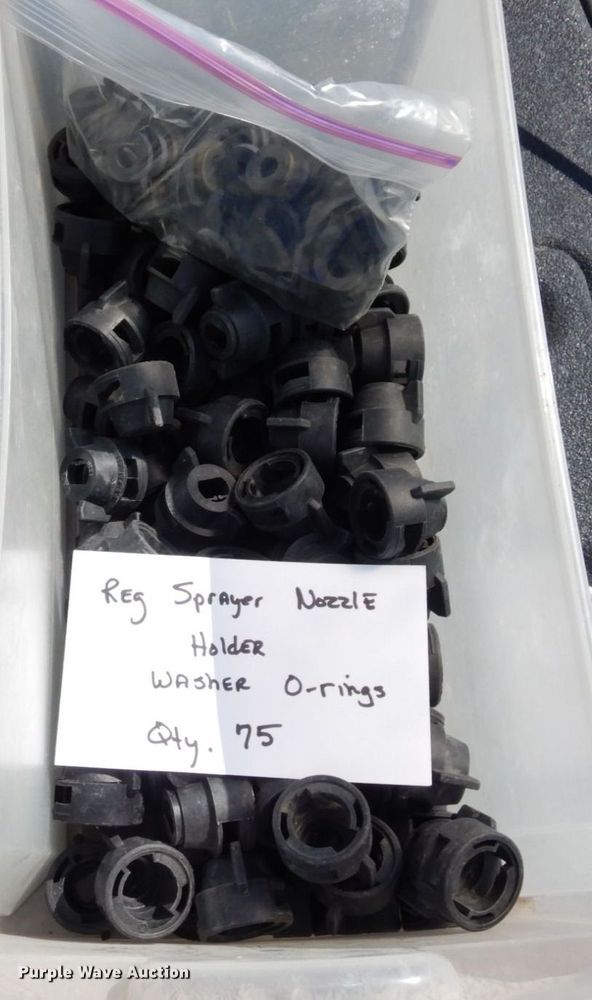image for item LY9214 John Deere 4830  spray nozzles