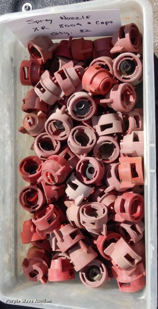 image for item LY9214 John Deere 4830  spray nozzles