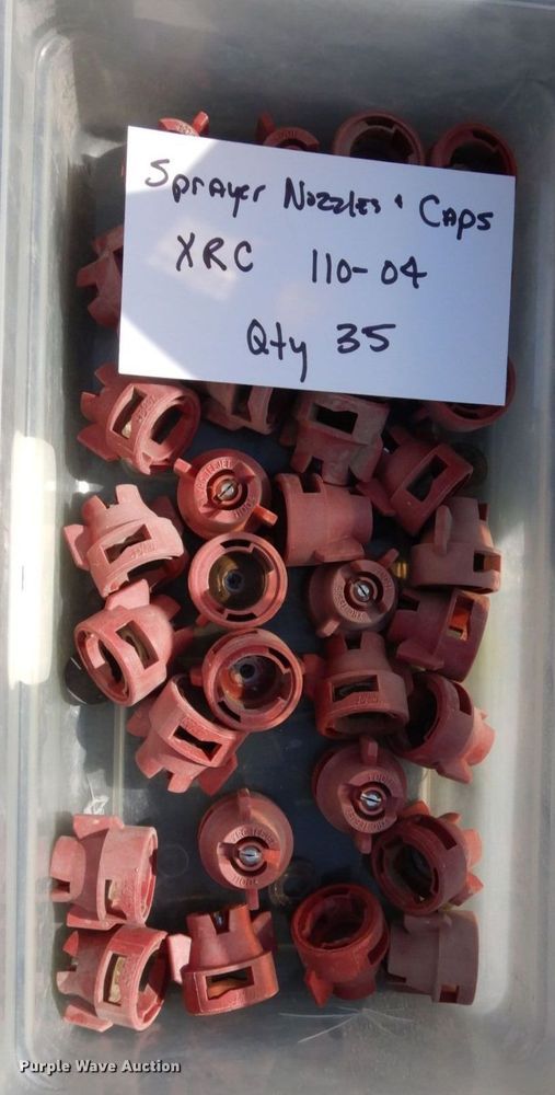 image for item LY9214 John Deere 4830  spray nozzles