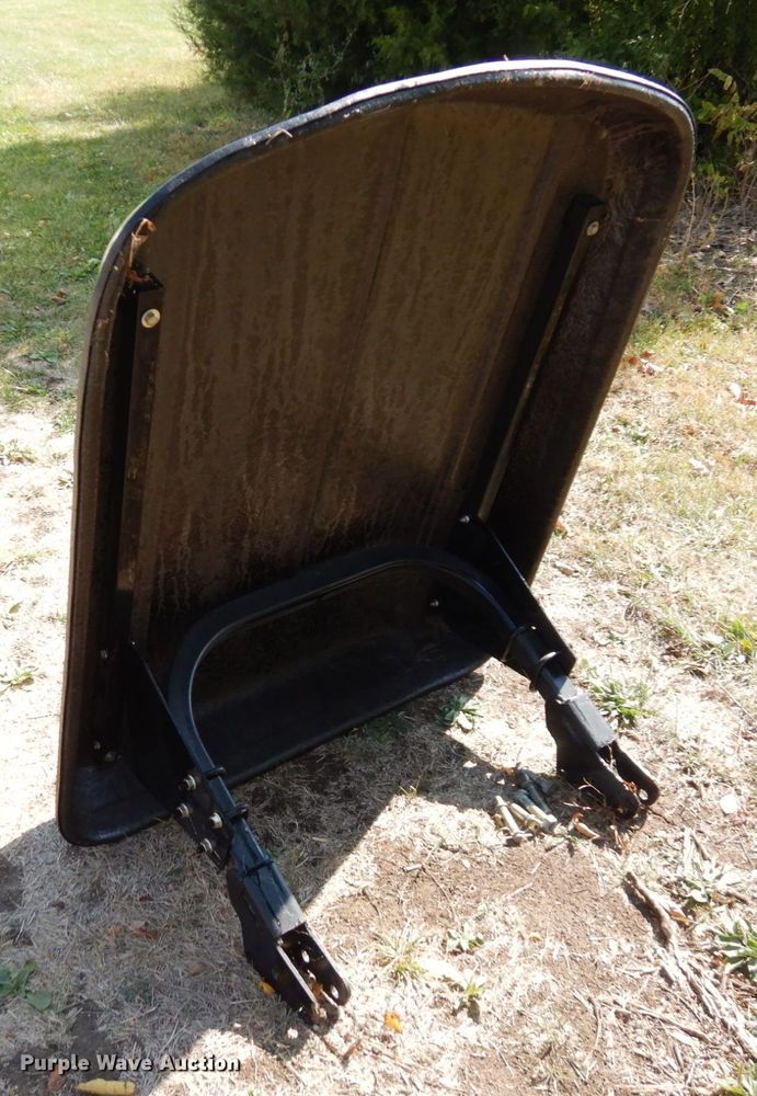 image for item LY9215 John Deere  canopy