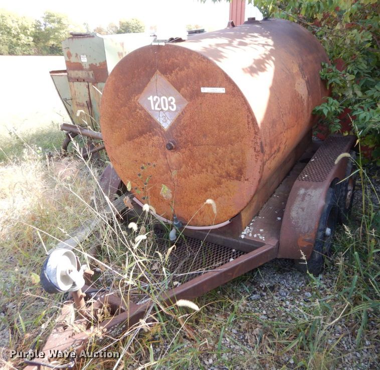 image for item LY9219 Shop built  fuel tank trailer