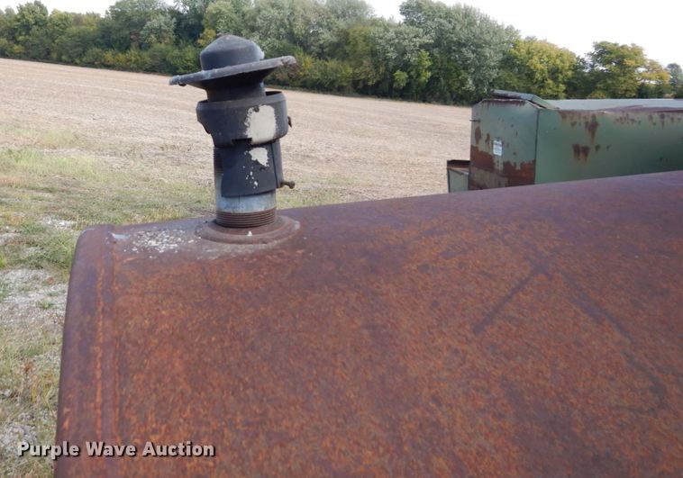 image for item LY9219 Shop built  fuel tank trailer