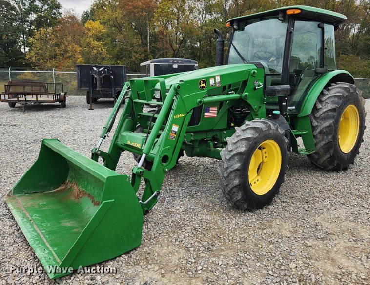 image for item MK9422 2015 John Deere 5100E  MFWD tractor