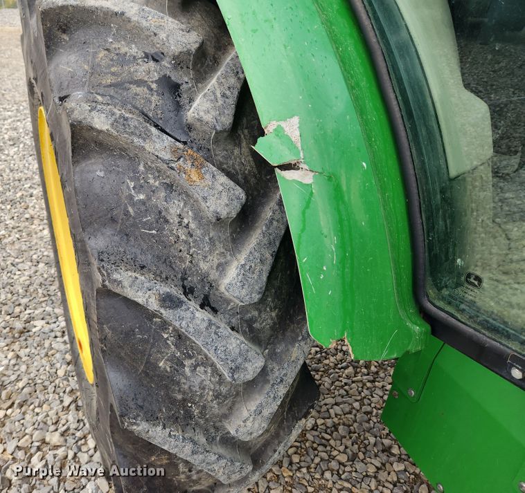 image for item MK9422 2015 John Deere 5100E  MFWD tractor