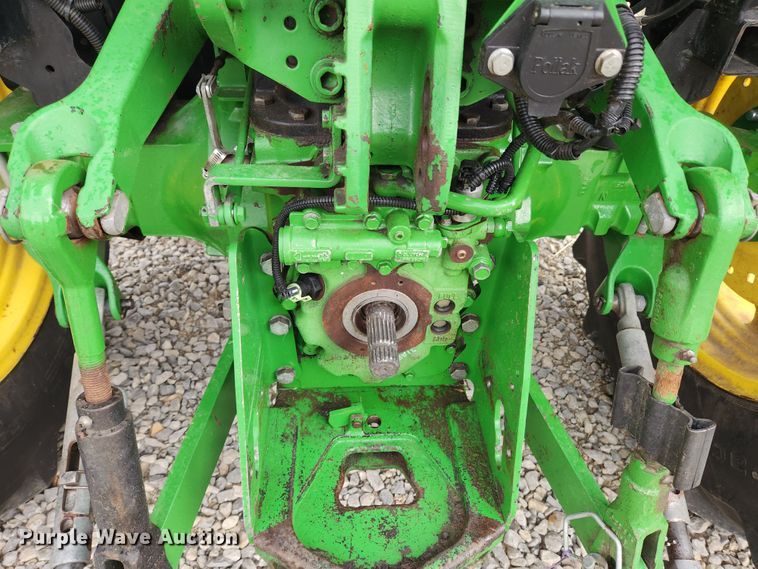 image for item MK9422 2015 John Deere 5100E  MFWD tractor