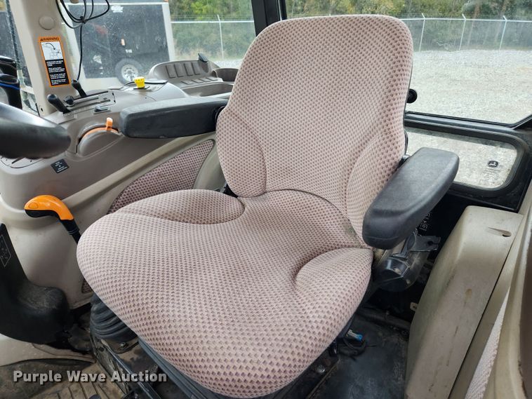 image for item MK9422 2015 John Deere 5100E  MFWD tractor