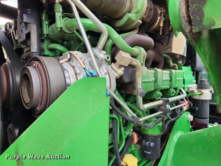 image for item MK9422 2015 John Deere 5100E  MFWD tractor