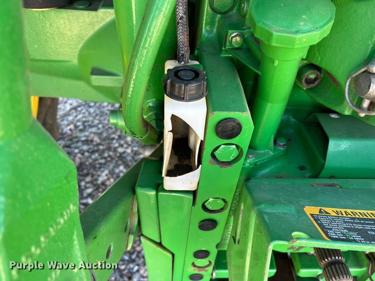 image for item MQ9838 2012 John Deere 6115R  MFWD tractor