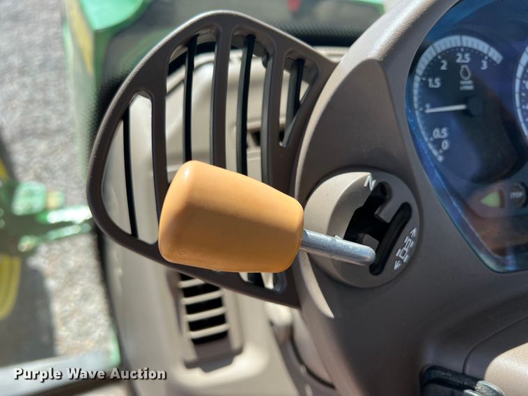 image for item MQ9838 2012 John Deere 6115R  MFWD tractor