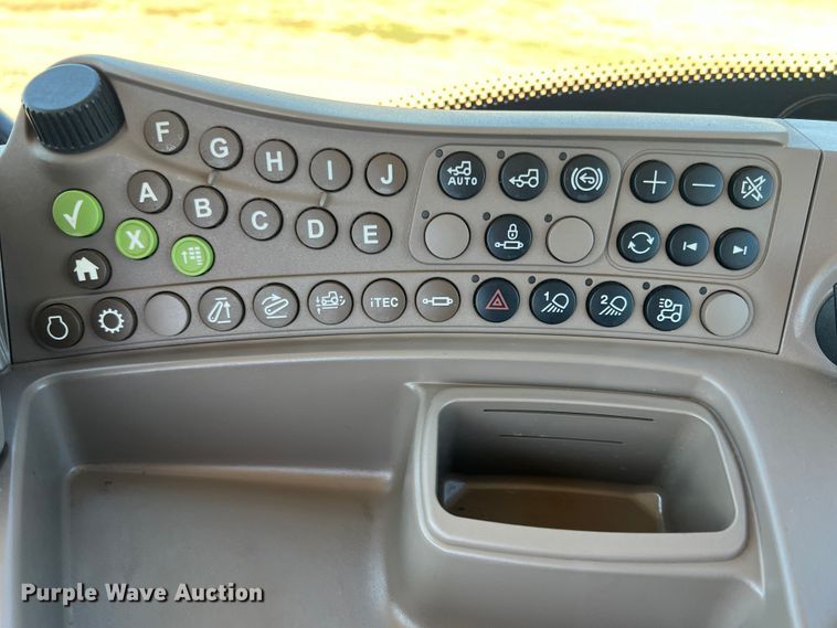 image for item MQ9838 2012 John Deere 6115R  MFWD tractor