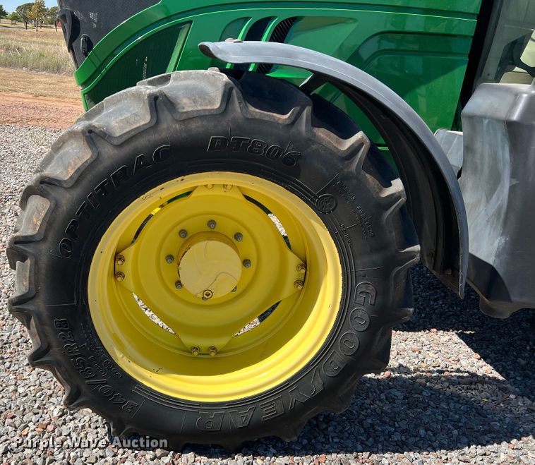 image for item MQ9838 2012 John Deere 6115R  MFWD tractor