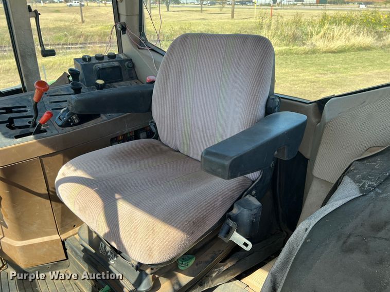 image for item MQ9839 1995 John Deere 6400  MFWD tractor