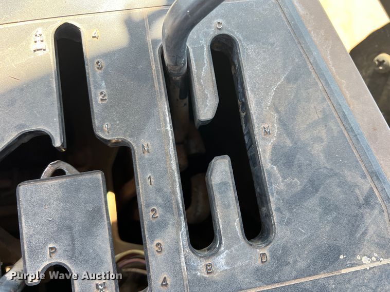 image for item MQ9839 1995 John Deere 6400  MFWD tractor